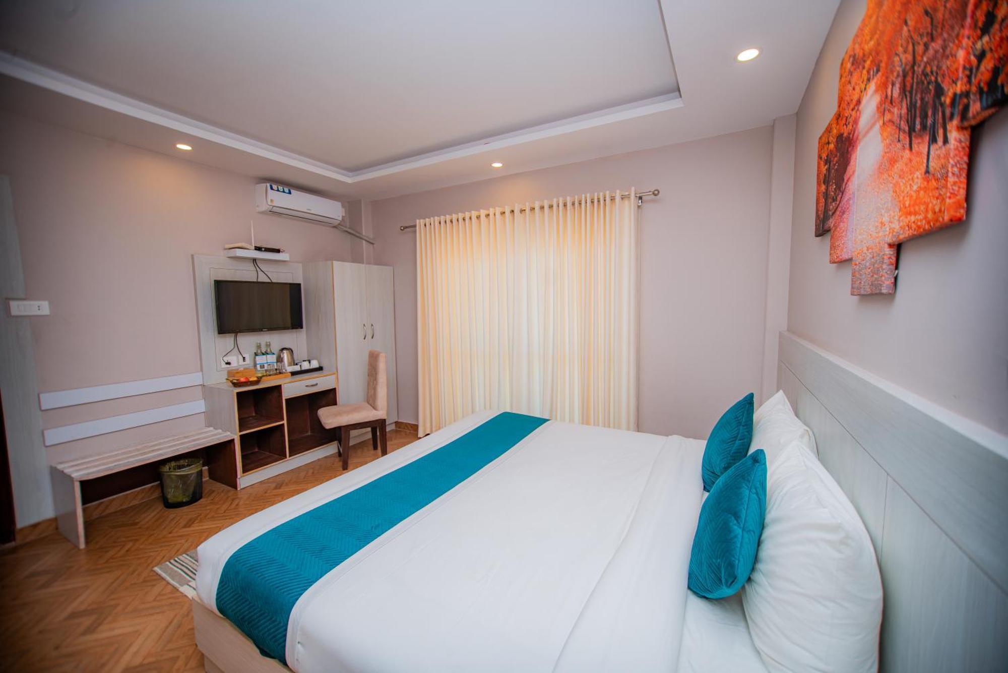 Majheri Resort And Spa Pokhara Exterior photo